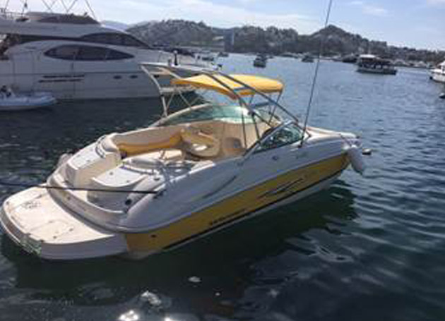 Yate Monterey disponible en Acapulco